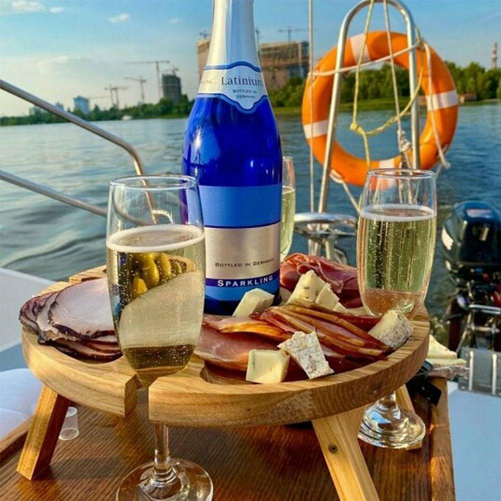 Hölzerner klappbarer Picknicktisch für den Außenbereich mit Glashalter 2 in 1 Weinglasgestell Weintisch für den Außenbereich Holztisch, der leicht zu transportieren ist - GYLDNE GRÆNSE Gourmet Online Shop