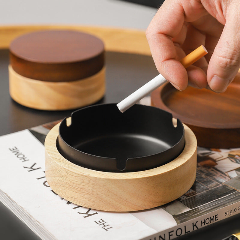 Nordischer Holzaschenbecher Aschenbecher aus Massivholz mit Deckel Heller Büroaschenbecher - GYLDNE GRÆNSE Gourmet Online Shop