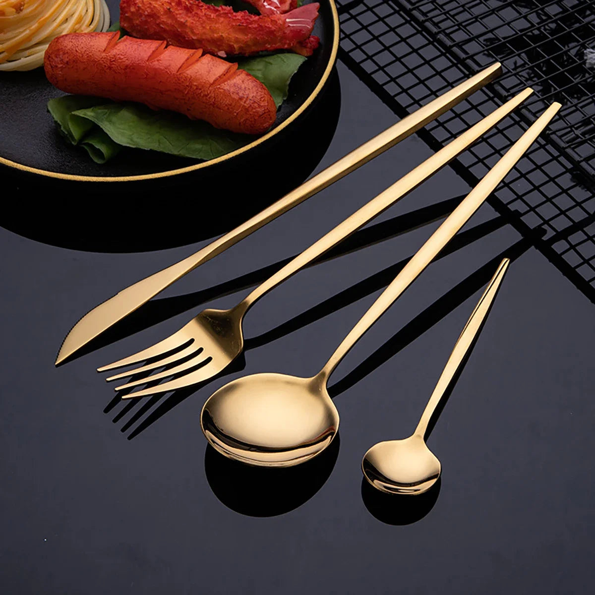 30 Teile Besteck Set Gold Geschirr Edelstahl Spiegel Geschirr Abendessen Tee Löffel Gabel Messer Western Besteck Besteck Set - GYLDNE GRÆNSE Gourmet Online Shop