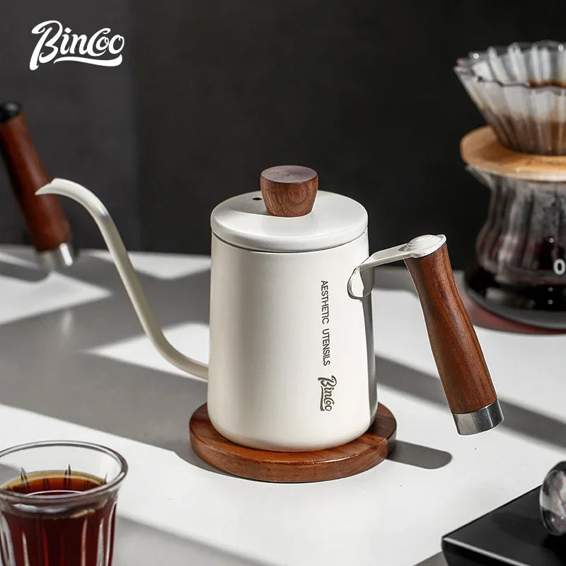 Bincoo Feilong Hand-Pour Pot, Hanging Ear Kaffeekanne, Massivholzgriff, Edelstahl Thin Mouth Pot, Haushaltskessel - GYLDNE GRÆNSE Gourmet Online Shop