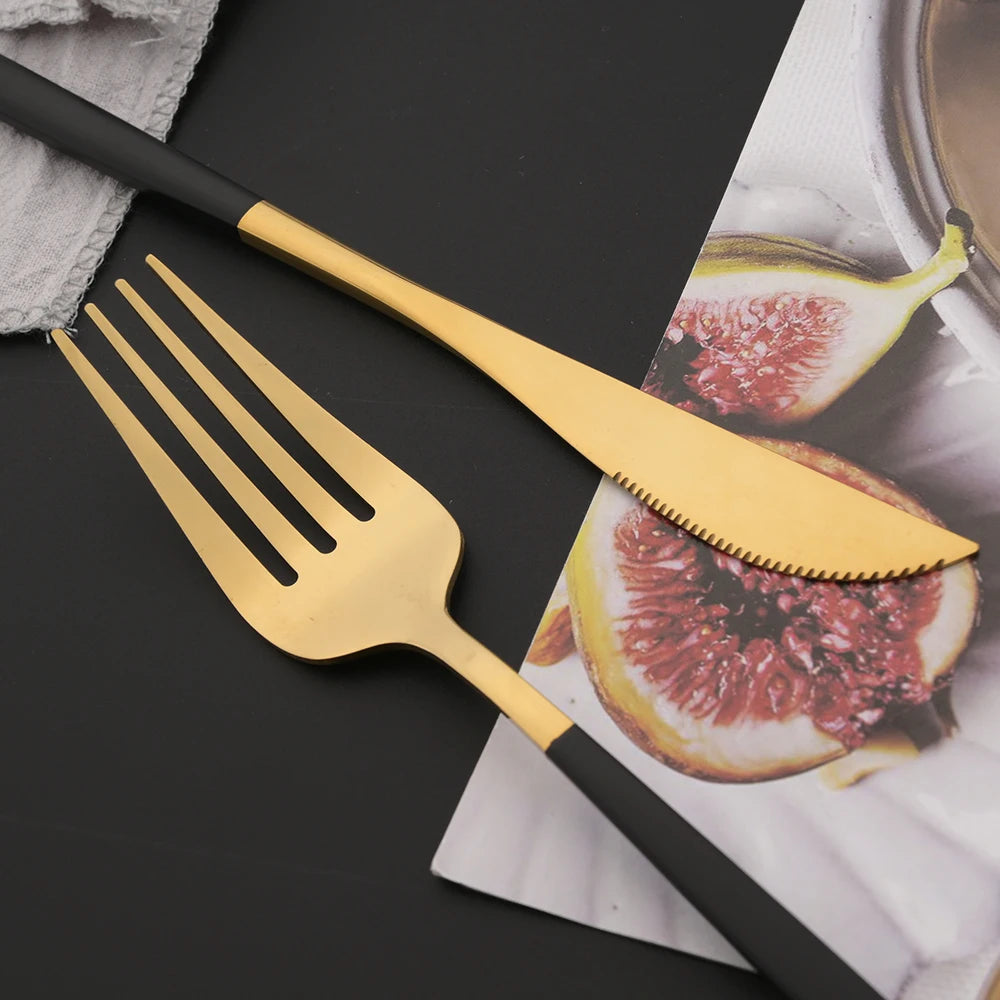 16Pcs Geschirr Set Edelstahl Geschirr Spiegel Abendessen Schwarzes Besteck Set Messer Obst Gabel Löffel Besteck Küchenset - GYLDNE GRÆNSE Gourmet Online Shop