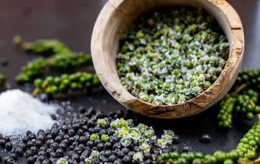 Pepper Deluxe Frischer Fermentierter Pfeffer aus dem Dschungel von Sri Lanka - G﻿YLDNE GRÆNSE Gourmet Online Shop 